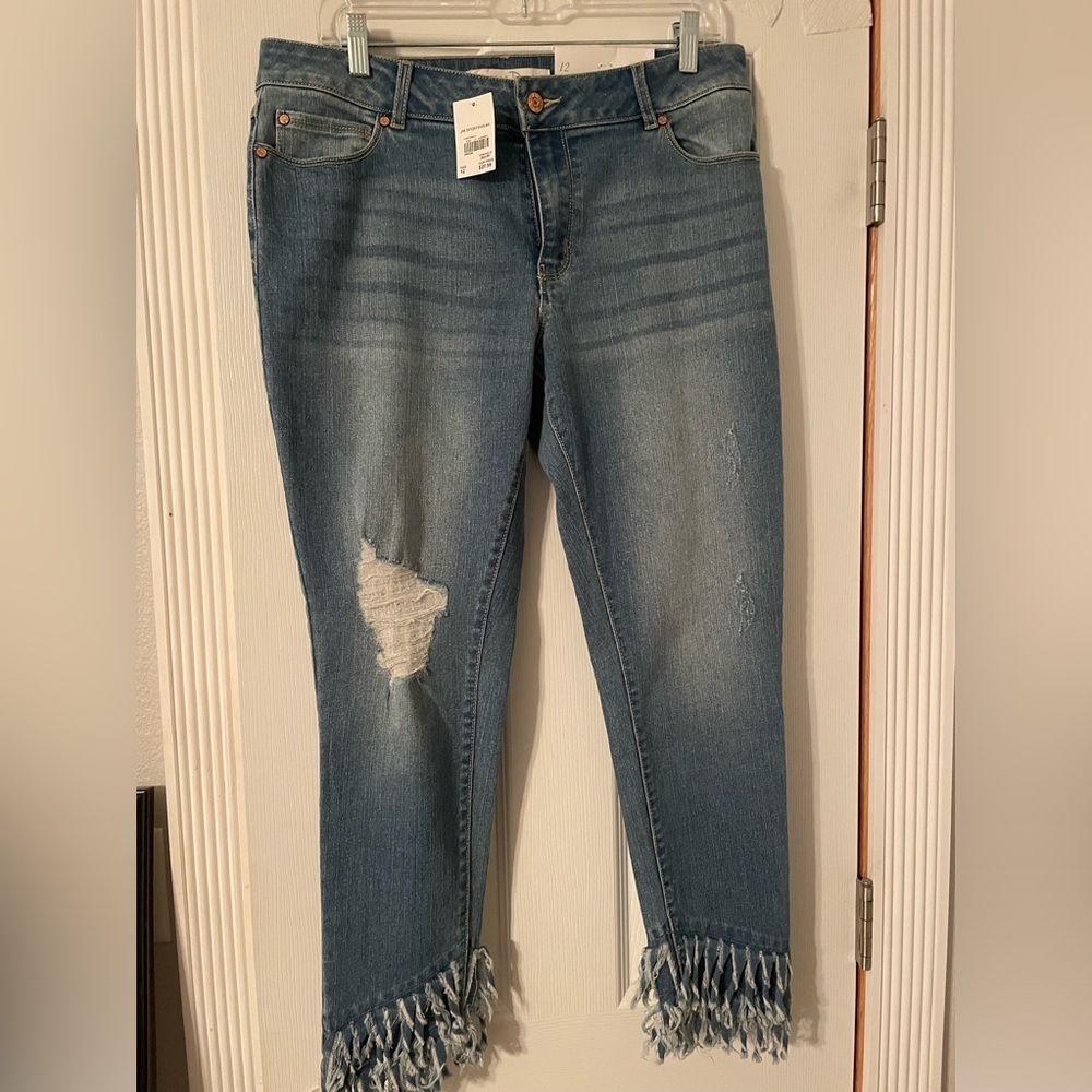 Est. 1946 Denim Mid‎ Rise Distressed Fringe Hem Jeggings Blue Size 12 NWT